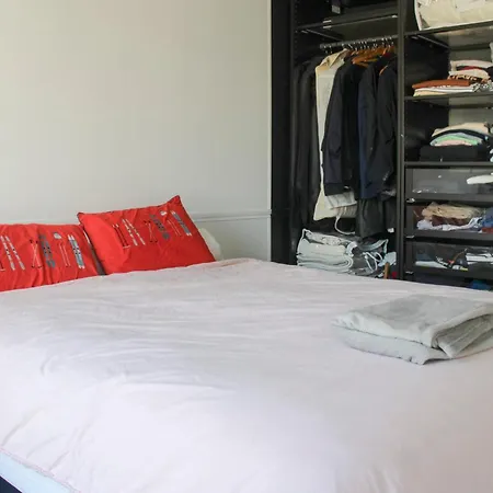 Cozy 56 M Near Batignolles *