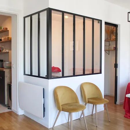 Cozy 56 M Near Batignolles Apartmán *